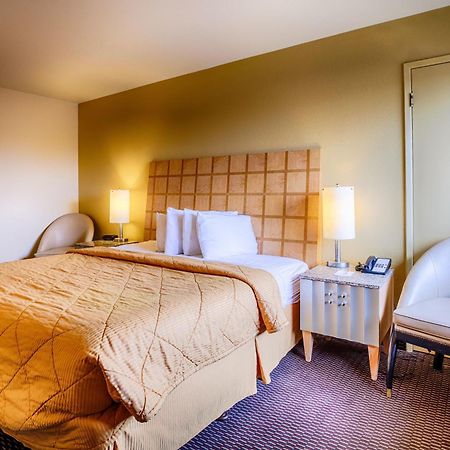 Howard Johnson By Wyndham Flagstaff Esterno foto